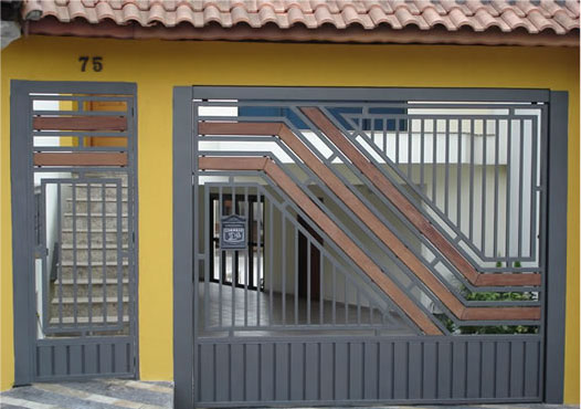 ATM 12 aço tubular com madeira